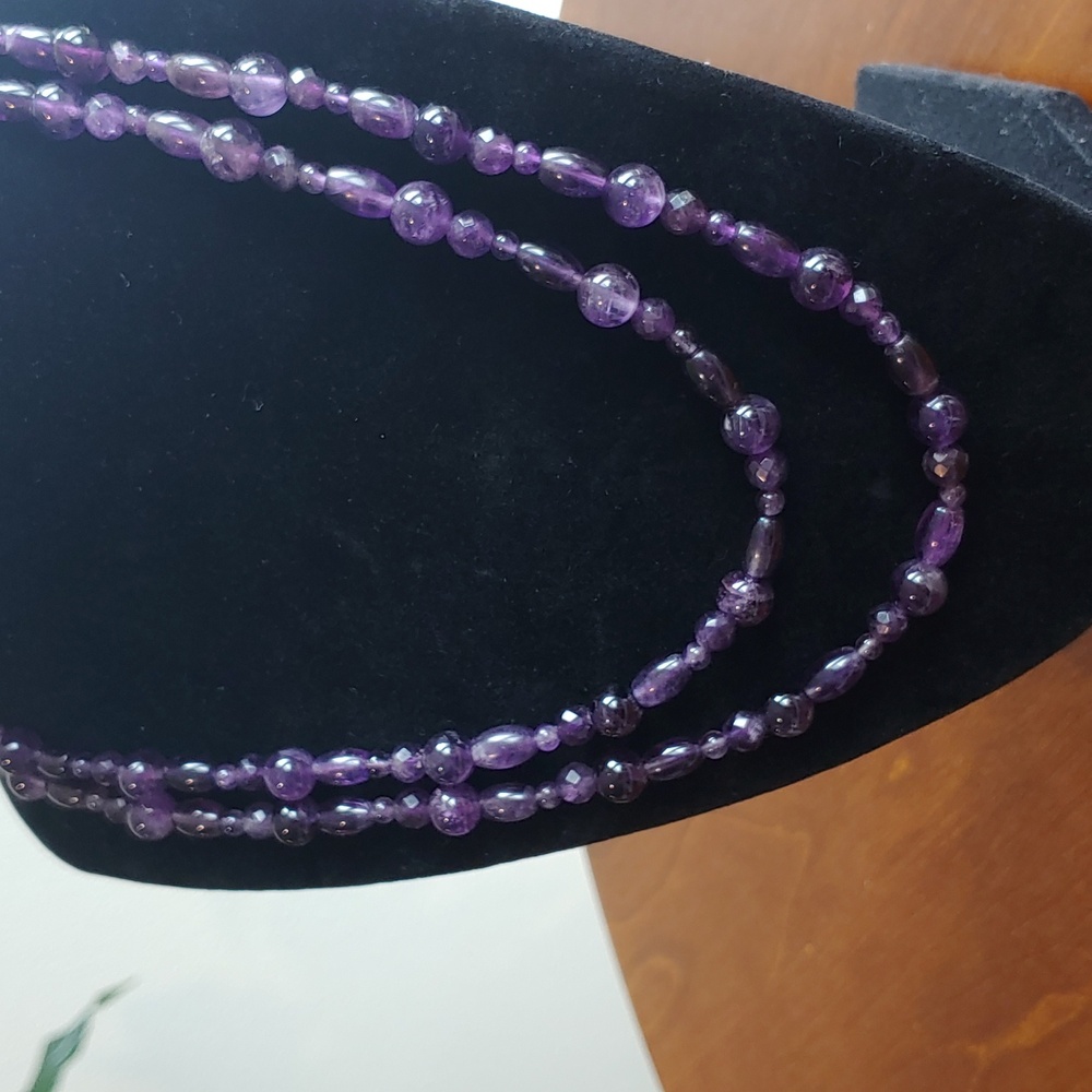 Vintage amethyst bead necklace